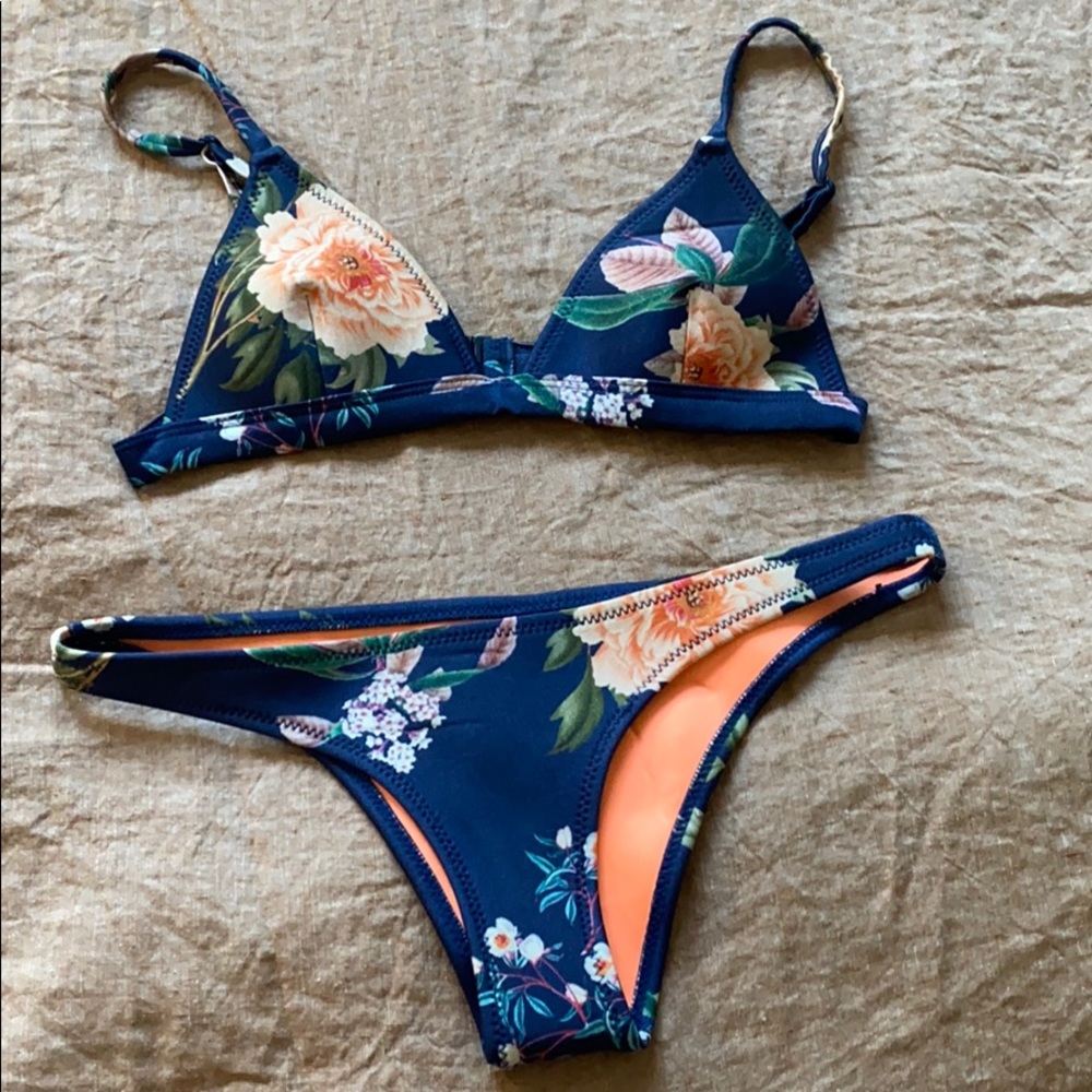 Triangl Bikini